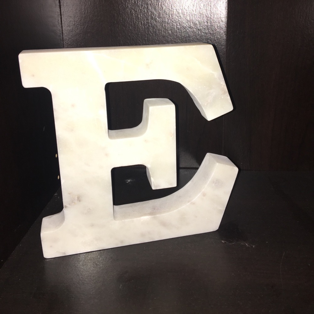Granite Decorative Letter E